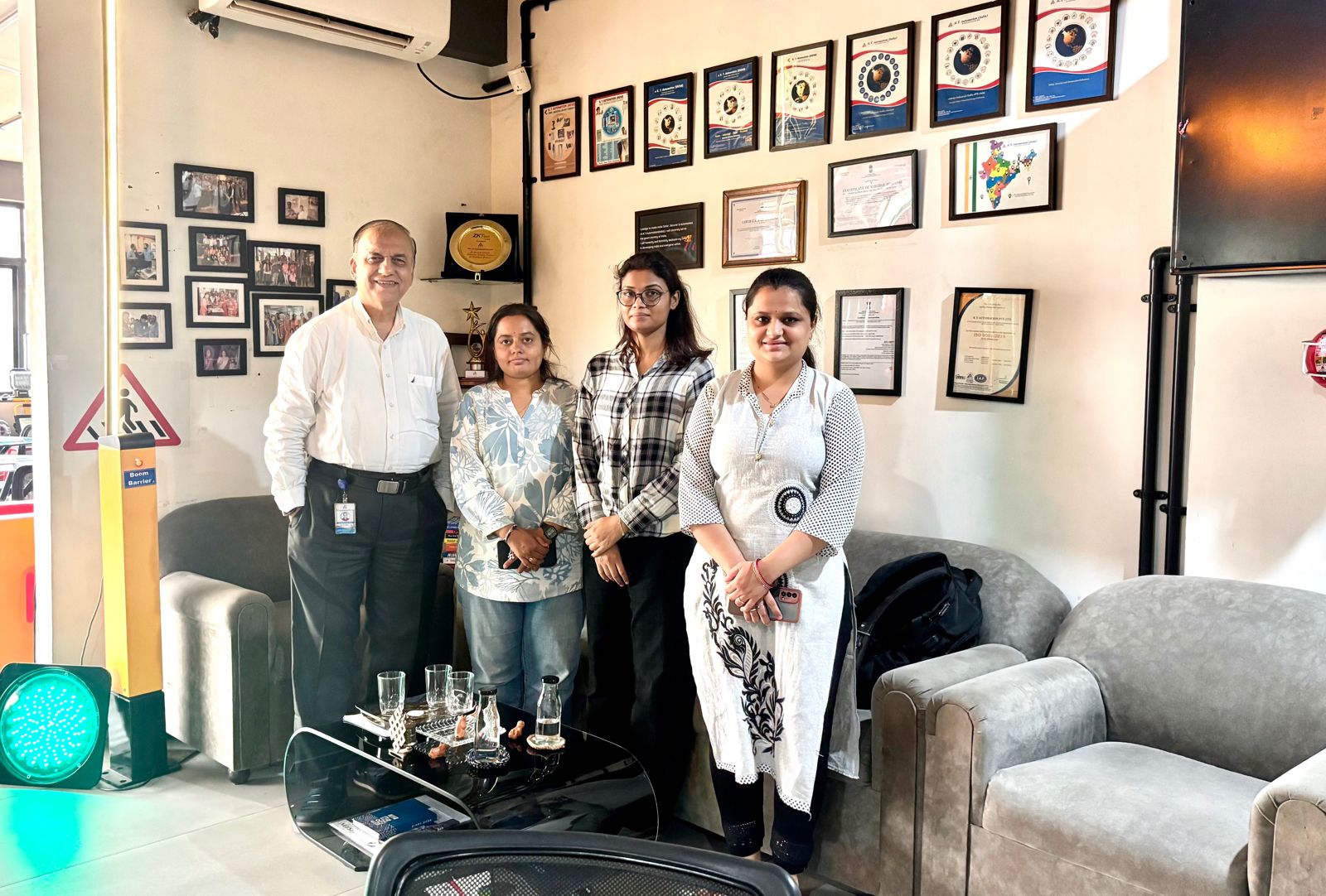 Karishmaa, Sanjana from Zktecho with KT Team @akota
