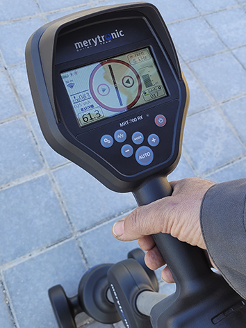 Underground Cable and Pipe Locator Mrt 700