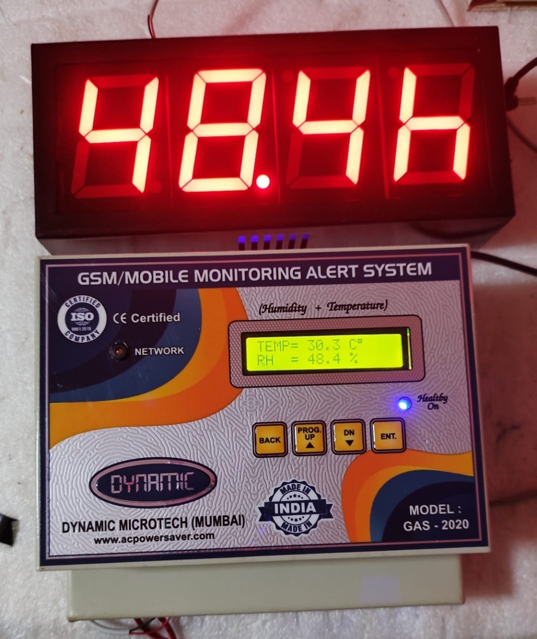 GSM Mobile Based Temprature and Humidity Monitoring system with Display