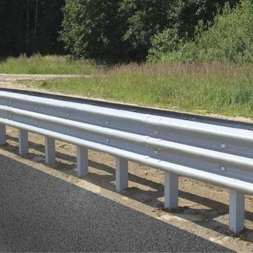 Metal Beam Crash Barrier 2 mm Galvanized Post 1800 mm