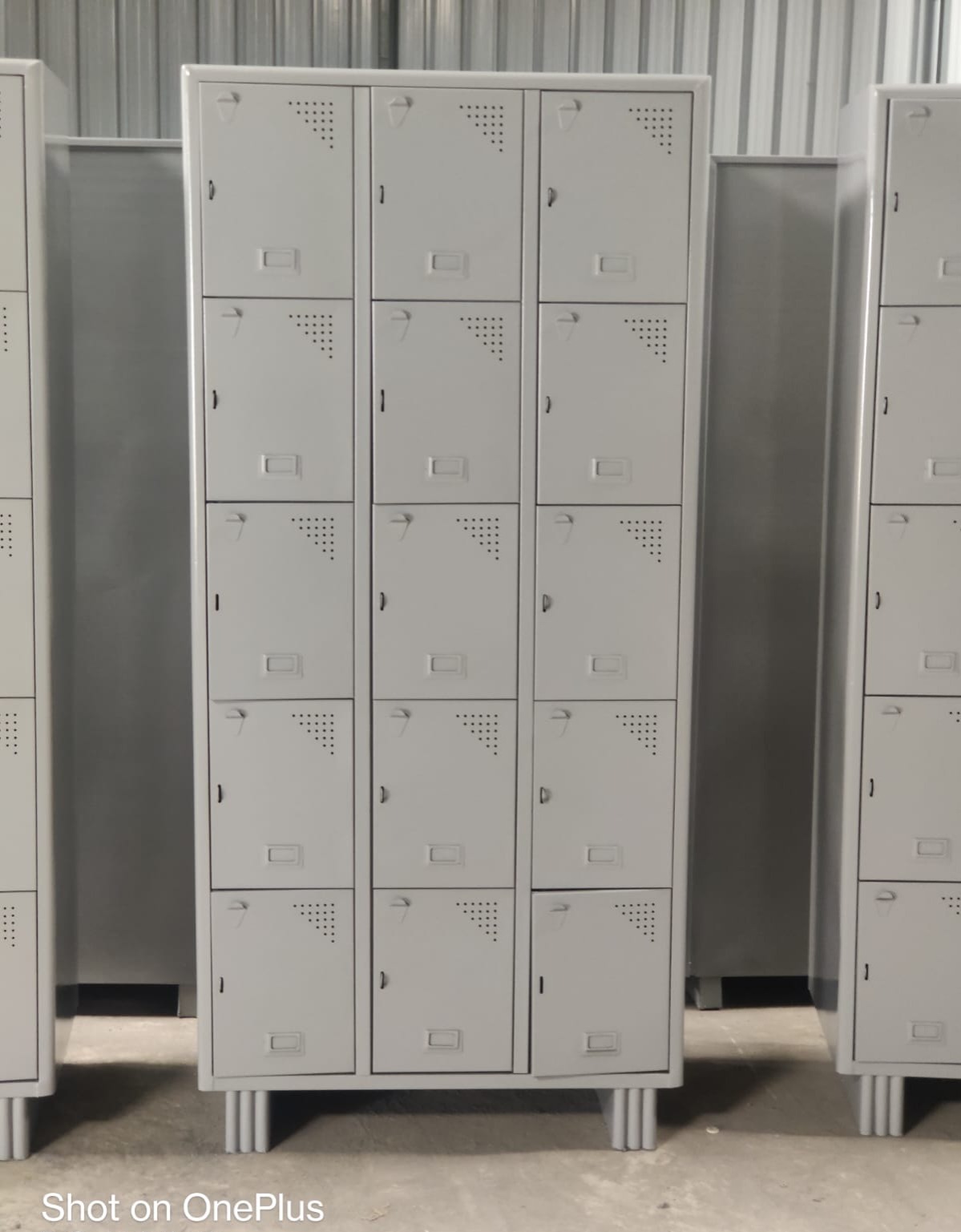 Staff Locker 15 5x3