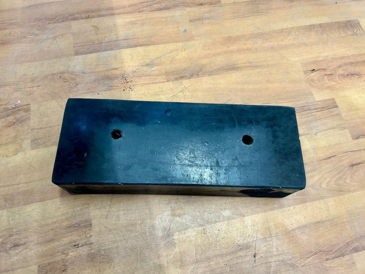 Rubber Dock Bumper 400x150x80mm