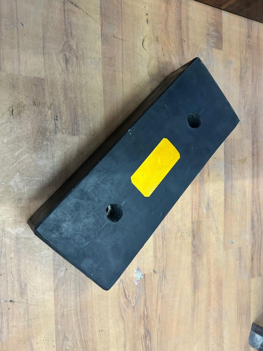 Rubber Dock Bumper 400x150x80mm