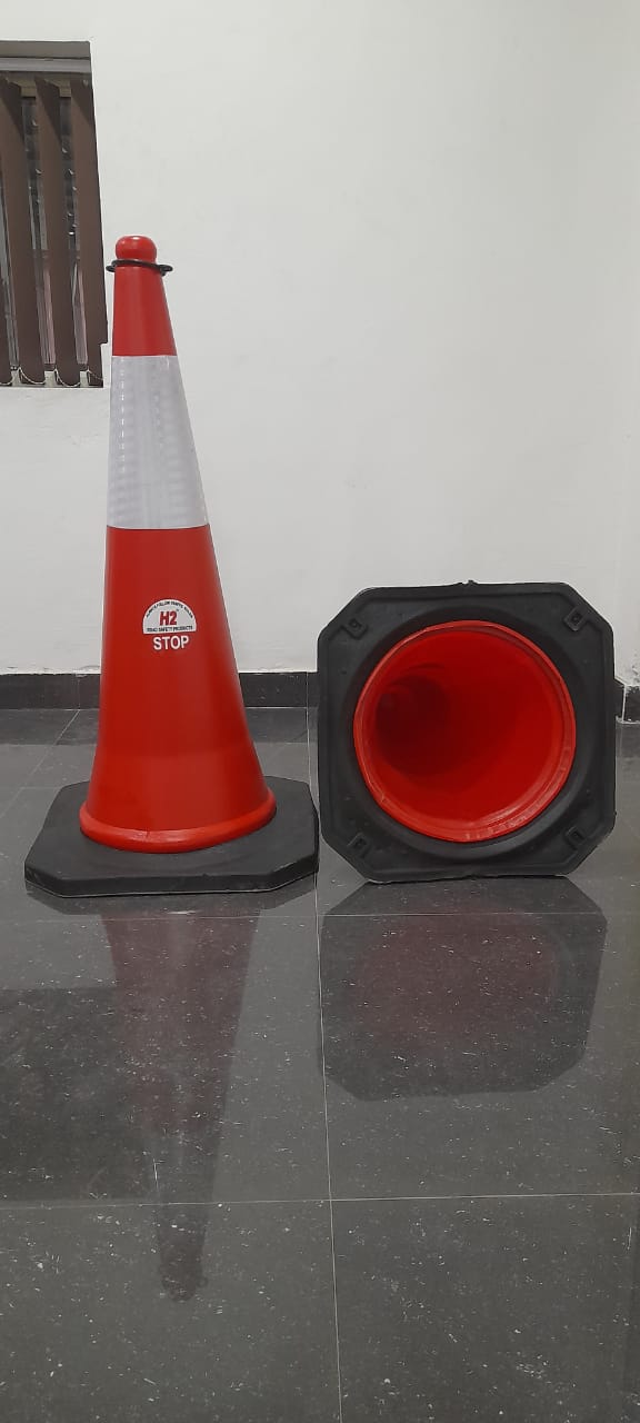 Safety Cone Rubber Base 1000mm