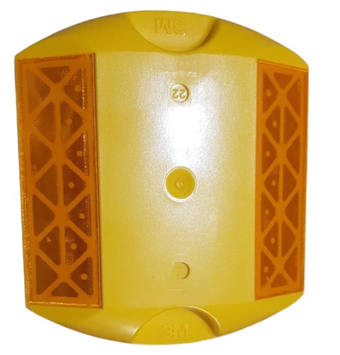 KTI Road Stud Without Shank Make OEM Yellow Body Yellow Reflector with hole