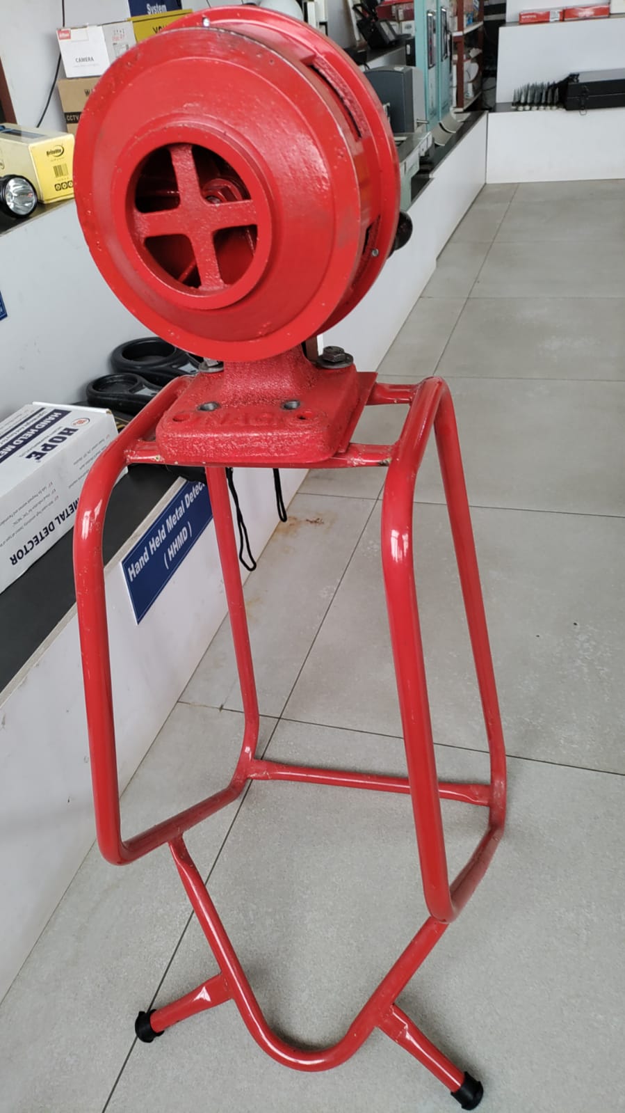 Hand Operated Siren Jay Kay 1km With Stand